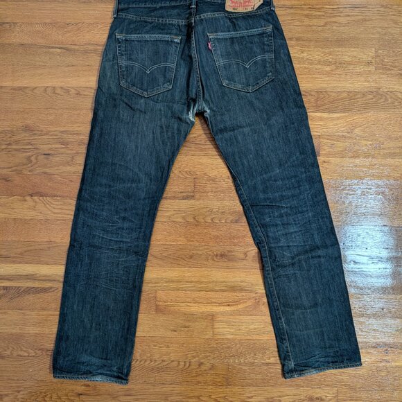 Levis 501 Denim Jeans Mens 31x30 Dark Wash Blue Straight - Picture 5 of 9